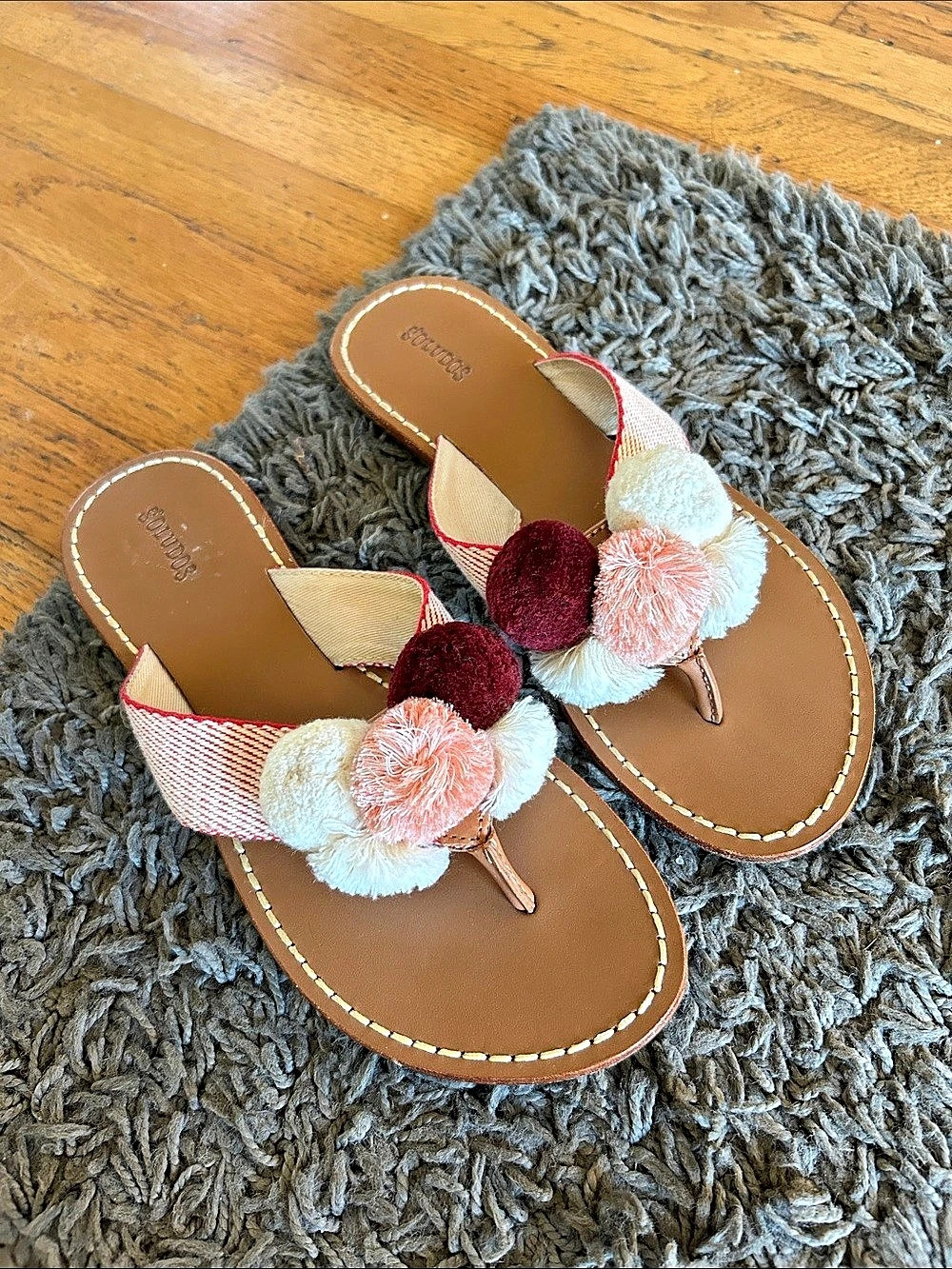 Soludos Capri Pom-Pom Thong Sandals in Brown & Pink US 6